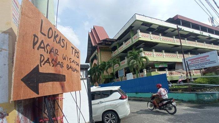 Pedagang Pasar Bawah Pekanbaru akan pindah ke TPS (foto/tribunpku)